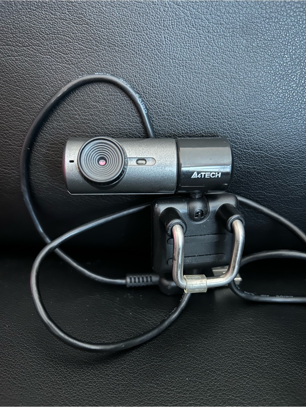 A4Tech PK-835 Webcam with Clip Mount w/USB 2.0 connection
